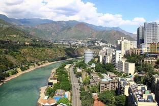 攀枝花 以花為名，英雄之城的美麗傳說