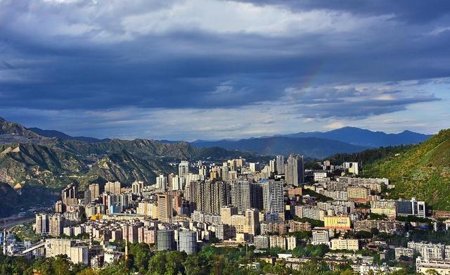 三江交匯的工業明珠 攀枝花